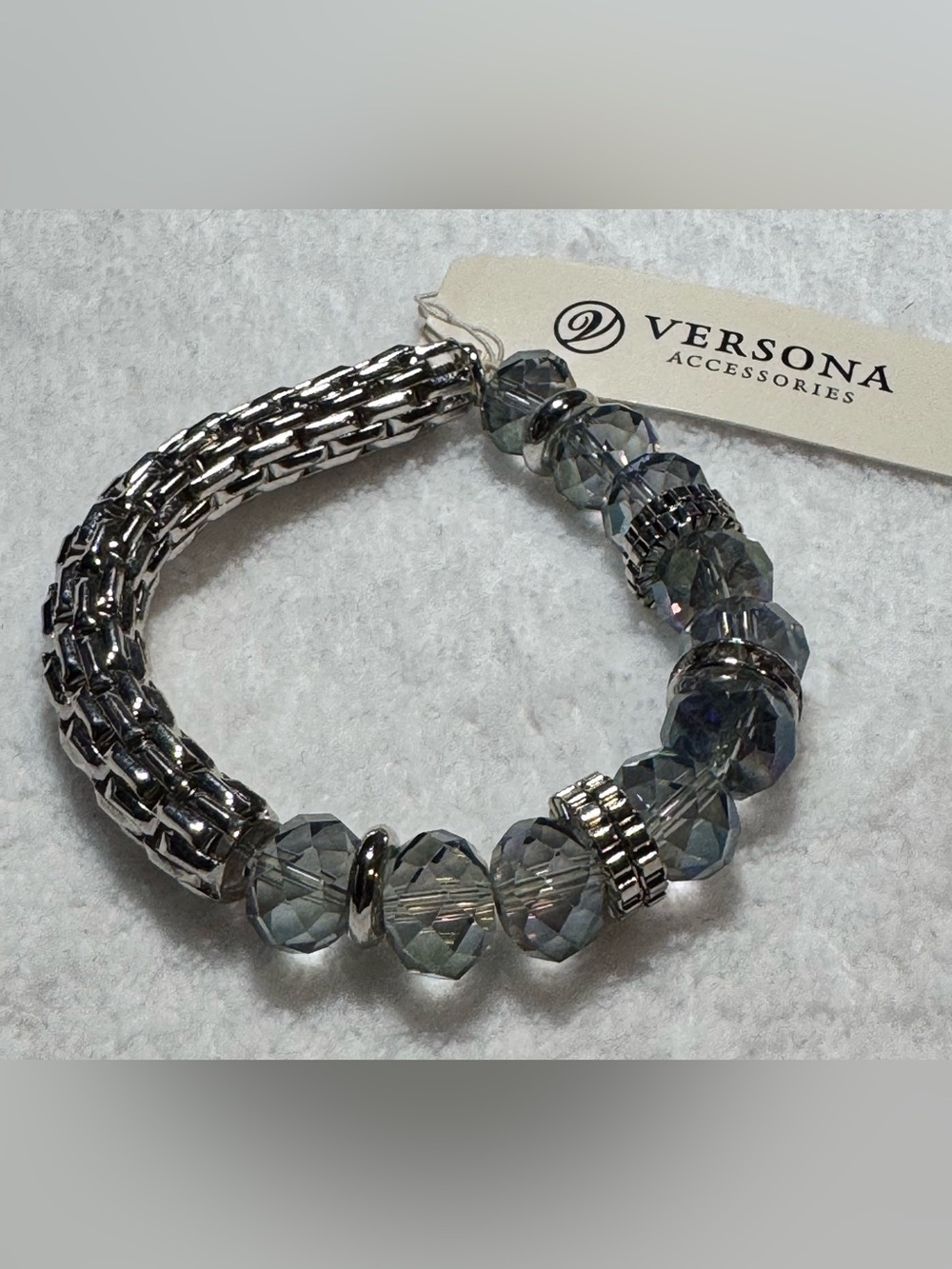 #J26-01z-10 - Versona Blue Gray Crystal & Silver-Tone Chunky Stretch Bracelet